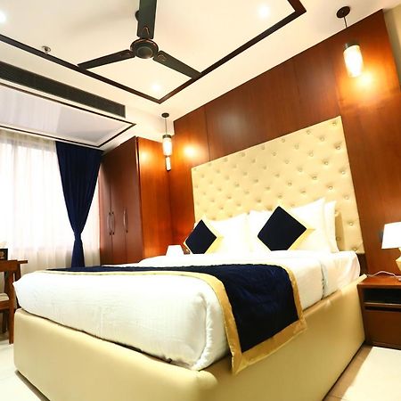 Sanca International Hotel In Patel Nagar Delhi New Delhi Eksteriør bilde