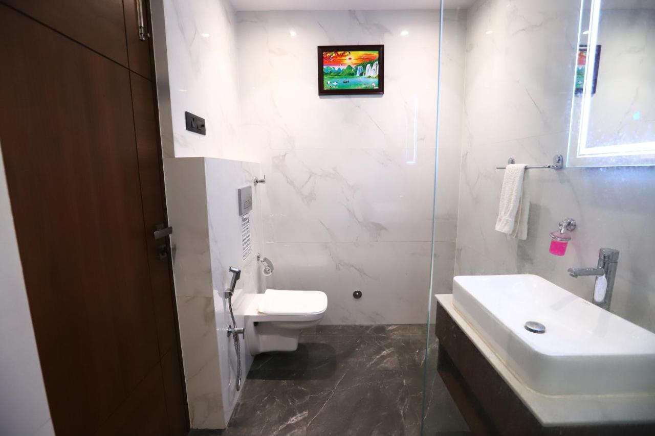 Sanca International Hotel In Patel Nagar Delhi New Delhi Eksteriør bilde