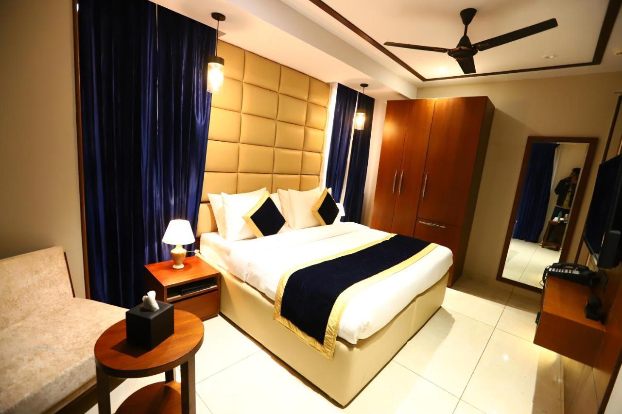 Sanca International Hotel In Patel Nagar Delhi New Delhi Eksteriør bilde