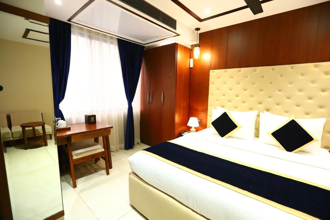 Sanca International Hotel In Patel Nagar Delhi New Delhi Eksteriør bilde