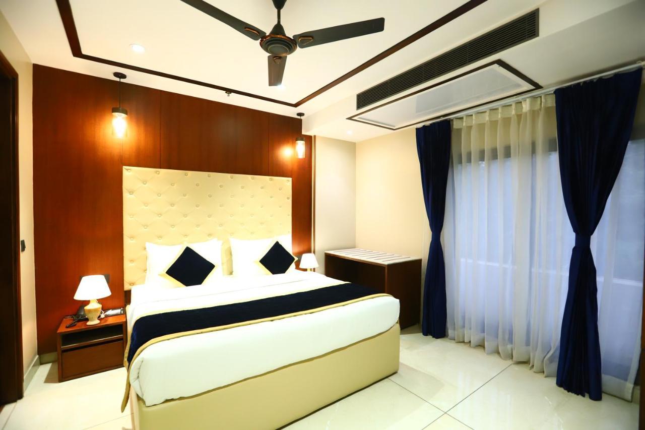 Sanca International Hotel In Patel Nagar Delhi New Delhi Eksteriør bilde