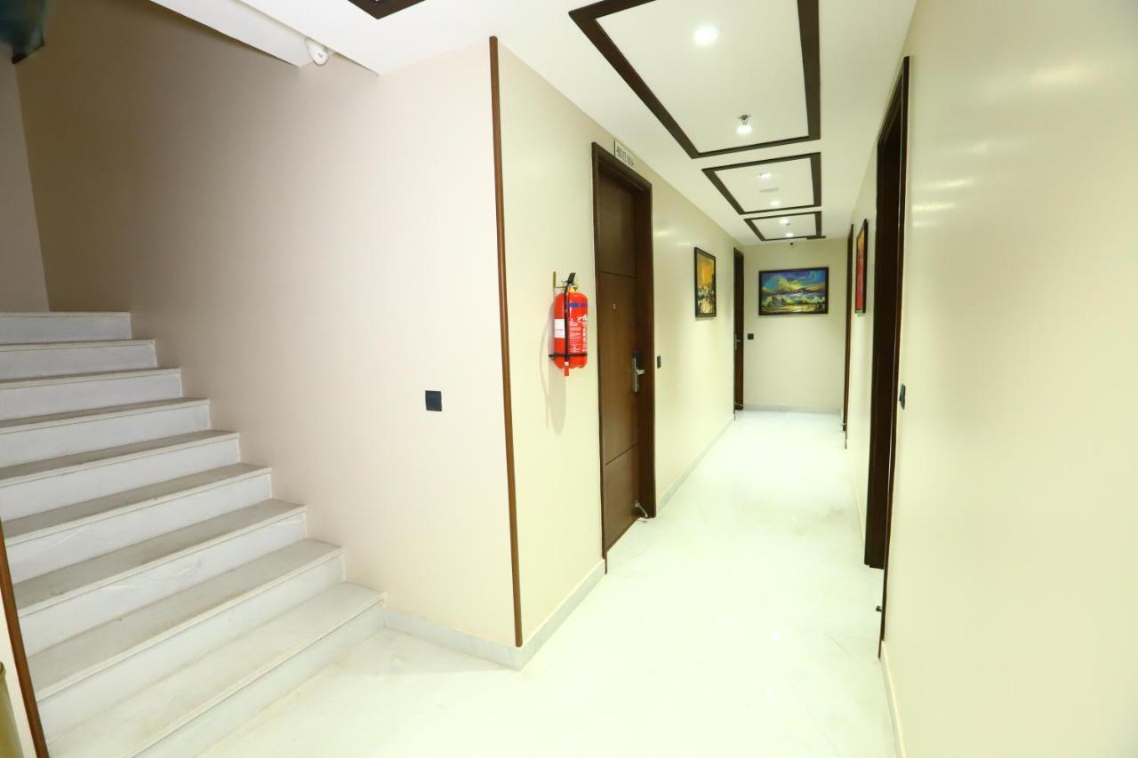 Sanca International Hotel In Patel Nagar Delhi New Delhi Eksteriør bilde