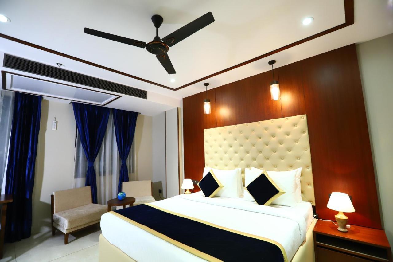 Sanca International Hotel In Patel Nagar Delhi New Delhi Eksteriør bilde