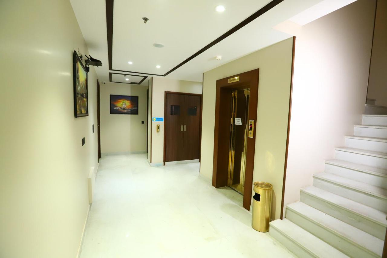 Sanca International Hotel In Patel Nagar Delhi New Delhi Eksteriør bilde