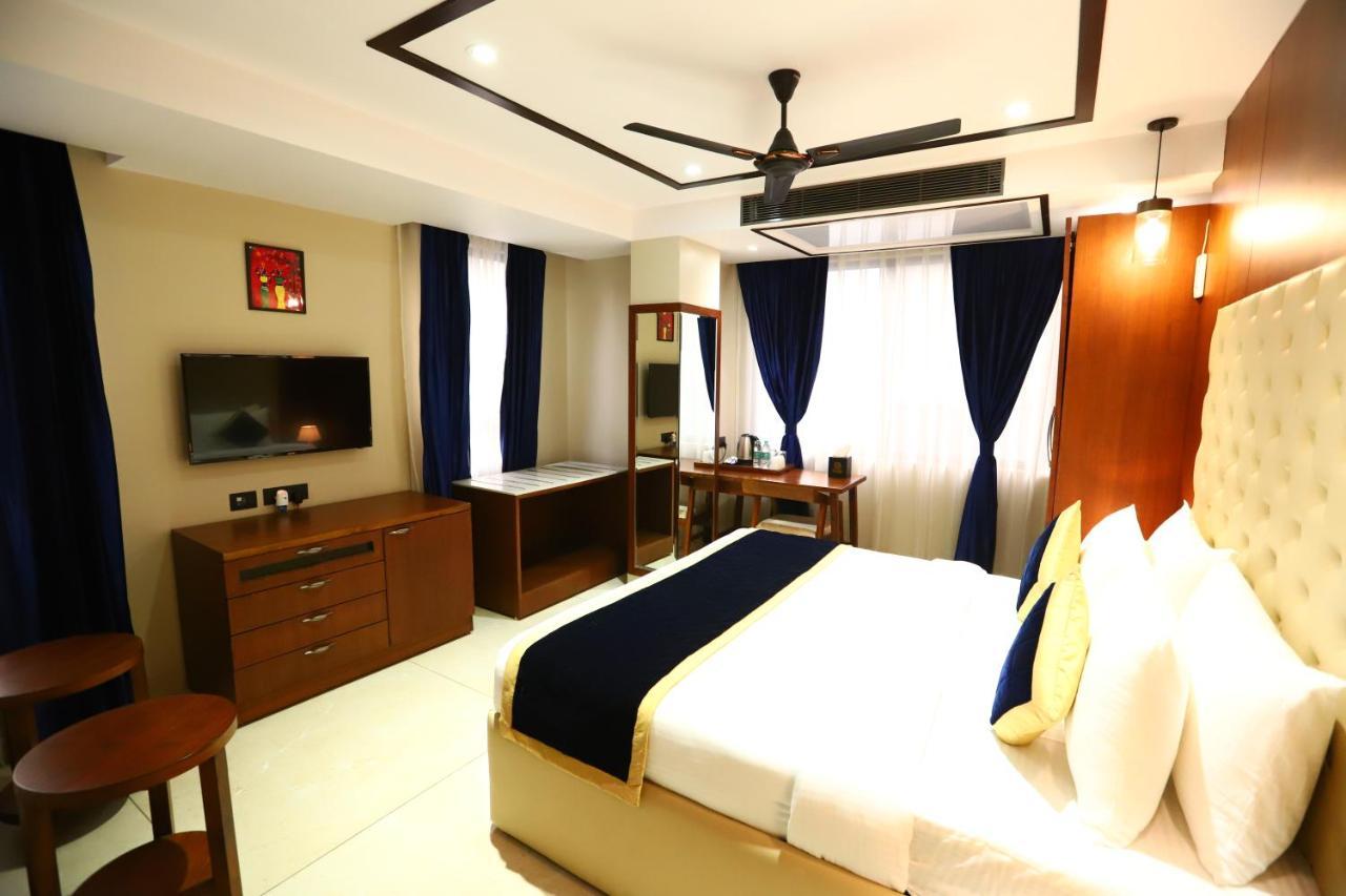 Sanca International Hotel In Patel Nagar Delhi New Delhi Eksteriør bilde